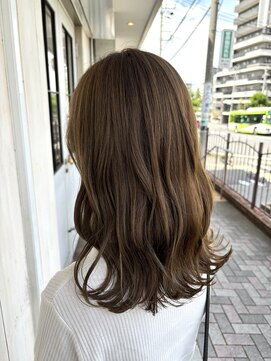ウルカ 浦和美園(ulQua) オリーブベージュカラー