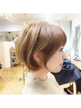 ラナ 渋谷(Lana) 【Chill】大人かわいい季節のピンクベージュクールショートボブ