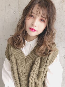 ラテ 渋谷(LATTE) ふんわり愛されミディ