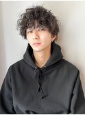 波巻きスパイラル×ツイストフェザーパーマ MEN’S HAIR