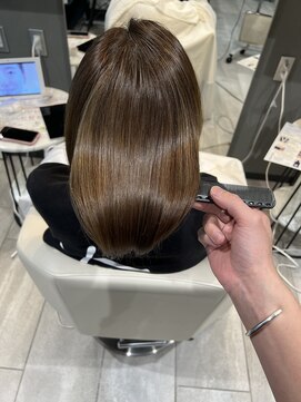 ステラバイケンジ(STELLA by KENJE) 姫カットカールセミディシアーカラー