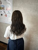 ヘアーワークス ボナ(HAIR WORKS bona.)&nbsp;大人のうる艶ケアパーマ 夏のうねり予防にウェーブヘア