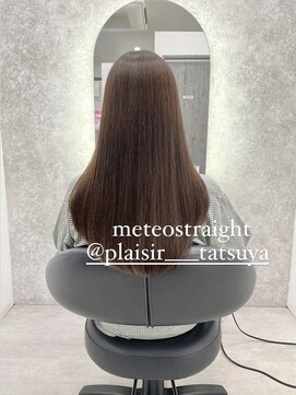 プレジールバイラファブリック(PLAISIR by LA FABRIQUE) PLAISIR/佐々木　メテオストレート　つや髪　ロング　草加