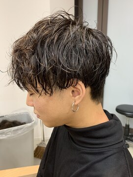 ミィ 浦和(mee) ニュアンスパーマ/スペインカール/スパイキーショート/浦和