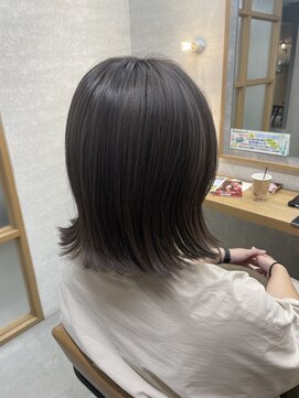 アレクサ 保谷(ALEXA) ブリーチ一回☆長持ちまろやかグレージュ きりっぱボブでしゃれ