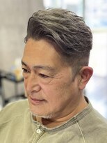 アラクラン(ALACRAN) グレージュカラー