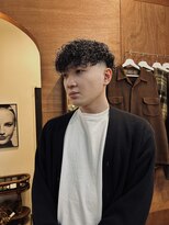 チャプター 問屋町(chapter) スペインカールカーリーパーマ海外風パーマスキンフェード