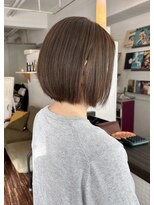 ティティーサッポロ(tity sapporo)&nbsp;丸みショートボブ×柔らかオリーブベージュ