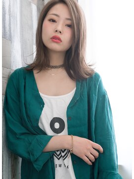 リリーオブザベイス(Lily of the Vase) 外ハネボブ