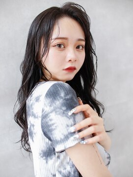 ラックスビー スカイ 大阪梅田店(LUXBE SKY) ニュアンスロングウェーブ【LUXBE 大阪梅田店】