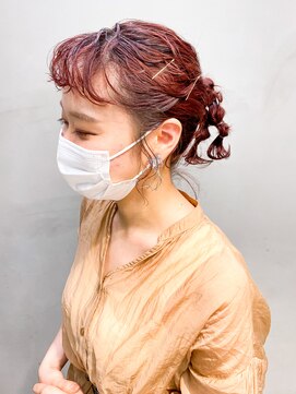 トゥコ(tuco) お団子　簡単アレンジ　ぐるぐる　個性的　パーマアレンジ