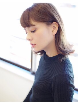 ブロンマ ヘアデザインアンドケア(blomma hair design&care) くびれヘア/ステップボーンカット/メテオカラー/METEOカラー