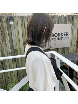 ミント(mint) 切りっぱなしボブ/外ハネボブ/オリーブ/オリーブグレージュ