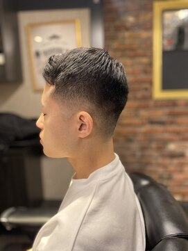 ブロートーキョー 有楽町店(Bro Tokyo) アップバングローフェード