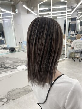 ブラウン(Brown) 細めコントラストハイライト