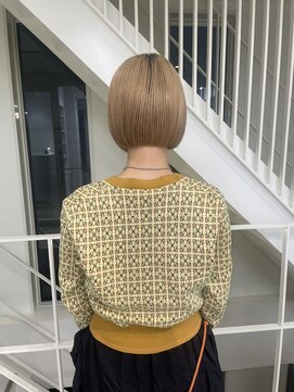 ウル 表参道(HOULe) ハイトーン髪質改善ボブ顔まわりレイヤー20代30代40代[表参道]