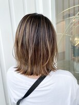ロマーリ 岡山店(LOMARLIE)&nbsp;くびれヘア３０代40代50代ミディアム脱白髪染め大人ハイライト