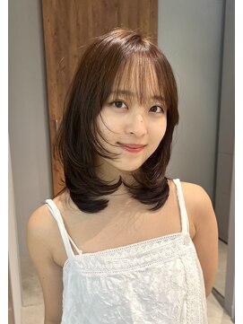 ビュートリアム 南青山(BEAUTRIUM) ミディアムレイヤー/レイヤーカット/ミディアムヘア