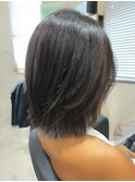 大船ミディアムレイヤーカットワンカラーオリーブブラウン30代◆