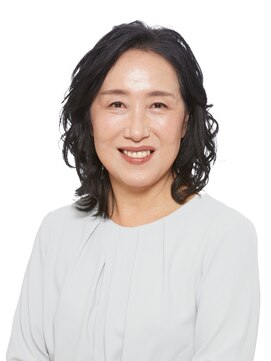 ブロッサム プロデュースド バイ エガオ(Blossom PRODUCED by EGAO) お手入れ楽ちん◎やわらかミディアムレイヤー