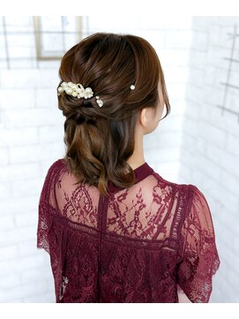 ベルデイズ 横浜西口店(BELDAYS) ハーフアップ