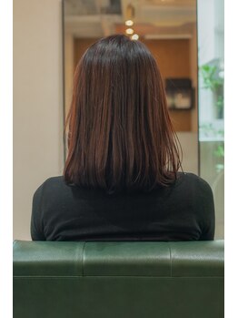 リスボーン(RESBORN)の写真/【JR吹田駅】お洒落に染めながら髪も綺麗に保てる施術をご提供◇髪の健康が気になる大人女性におすすめ♪