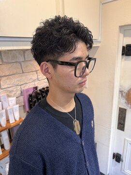 tahie Men’s 谷町【タヒエ メンズ】 MEN´S HAIR 癖を活かしたショート