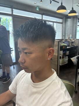 メンズ レオ 南森町店(men's LEO) スキンフェード