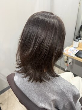 カミエ(kamie) ツヤ感引き出すブラウンボブ × カット・カラー・トリートメン