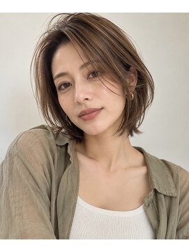 ロゼオ(Roseo) 大人レイヤーボブ