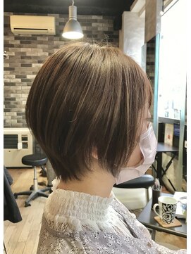 エピス 麻生1号店(epice) 前下がりショートボブ×イルミナカラー（ベージュ）