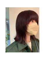 ソル(sol)&nbsp;外ハネ切りっぱなしシャギー