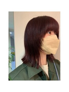 ソル(sol) 外ハネ切りっぱなしシャギー