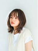 イメチェン似合わせカットフルバングが可愛いふんわりミディアム