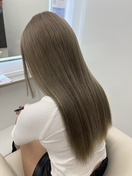 リルーア(RIRUA) アッシュグレージュカラーグラデーションカラー シアーカラー