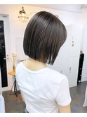 ぷつっとボブ オリーブベージュ ブリーチなしダブルカラー