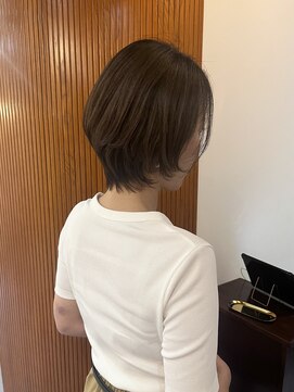 トワ(toi) オリーブベージュ×ショート【横浜/横浜駅】