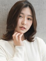 レヴィア(REVIA)&nbsp;レディース外はねレイヤースタイル