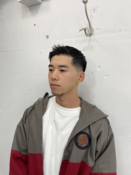 ウェルネス(Wellness) スキンフェードフェザーアップ