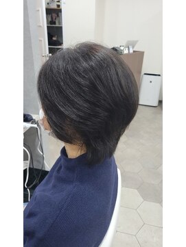 コンテ(CONTE) くびれるショートボブ