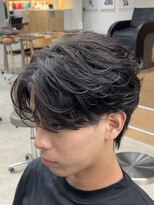 ツイストスパイラルパーマ波巻きパイラルメンズパーマ刈り上げ