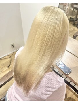 ラウラアンドロー(LAURA&RO) ナチュラルロング髪質改善縮毛矯正/塚口/美髪専門ダメージレス