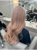 17826ミルクベージュハイトーンカラーレイヤーハッシュカット