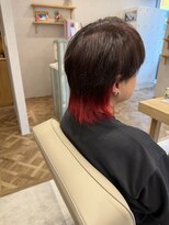 エルア(elua) 襟足インナーカラー