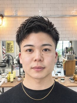ミスターマウントロックバーバーショップ(MR.MT.ROCK BARBER SHOP)の写真/ビジネスマンからの支持多数。細部にまで拘ったカットでONもOFFもキマる再現性の高いスタイルをご提案。