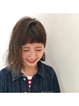 スニップ(snip) グラデミックスカラー切りっぱなしボブ　ピンク&ブルーアッシュ