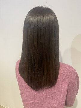 ボタニウムドットアン バイ アールサロン(BOTANIUM.An by Rr SALON) 艶髪アッシュ