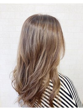 アトリエ 2.23 ドゥドゥトロワーサンテ(ATELIER 2.23 sante) 大人ベージュハイライト