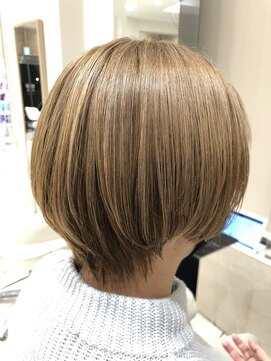 アヴァンス 深井店(AVANCE.) ミルクティーベージュ×ショートボブ