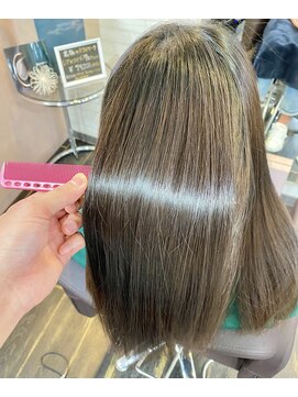 サウンドブイ(sound V) 地毛風縮毛矯正